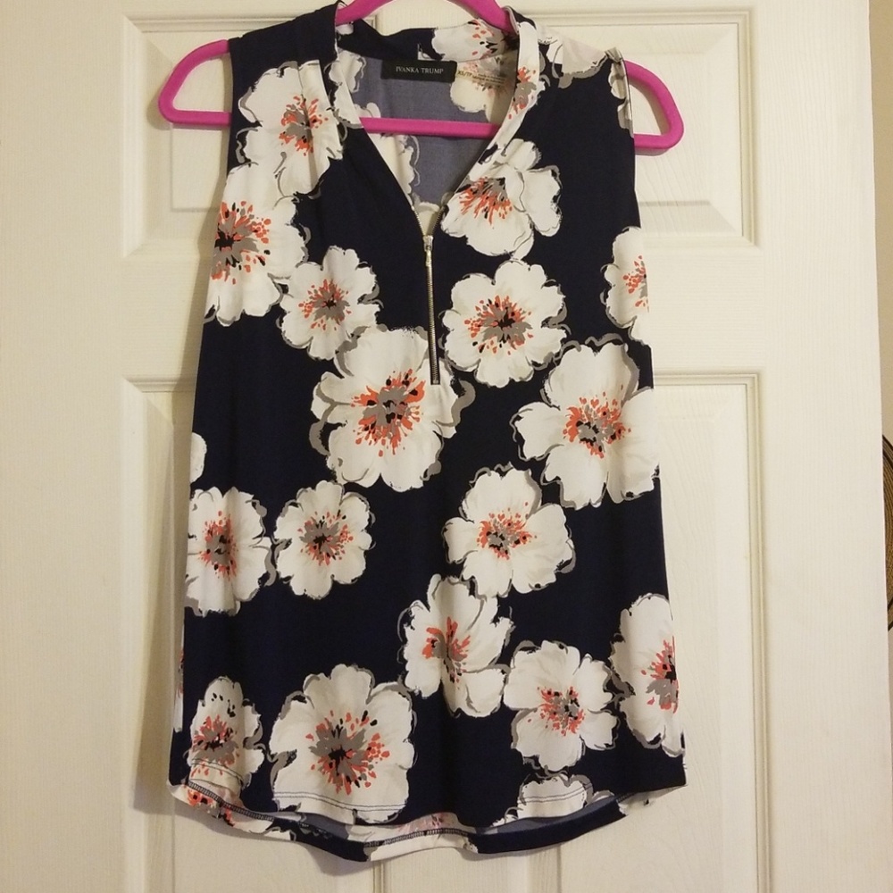 Sleeveless XS Ivanka Trump Shirt